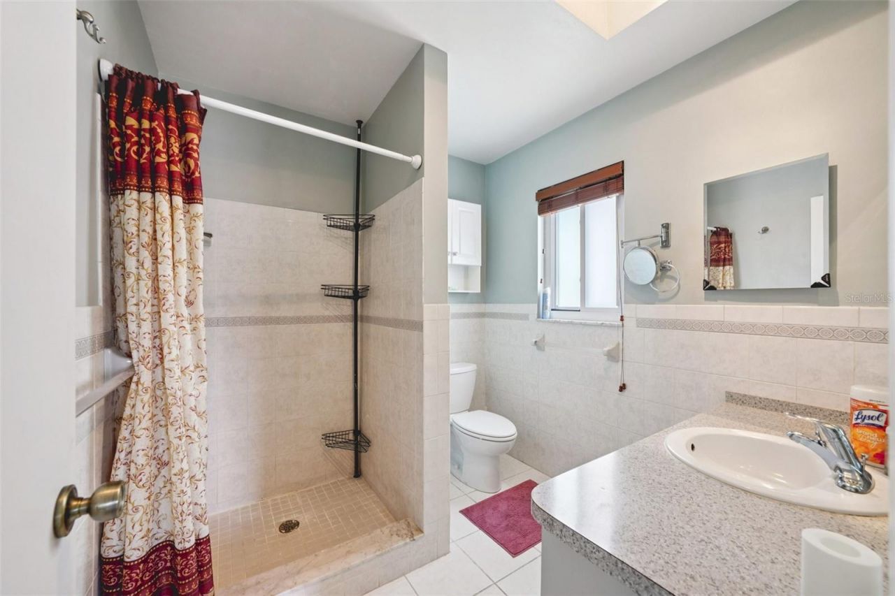 10910 128th Avenue , Largo, FL 33778 Photo