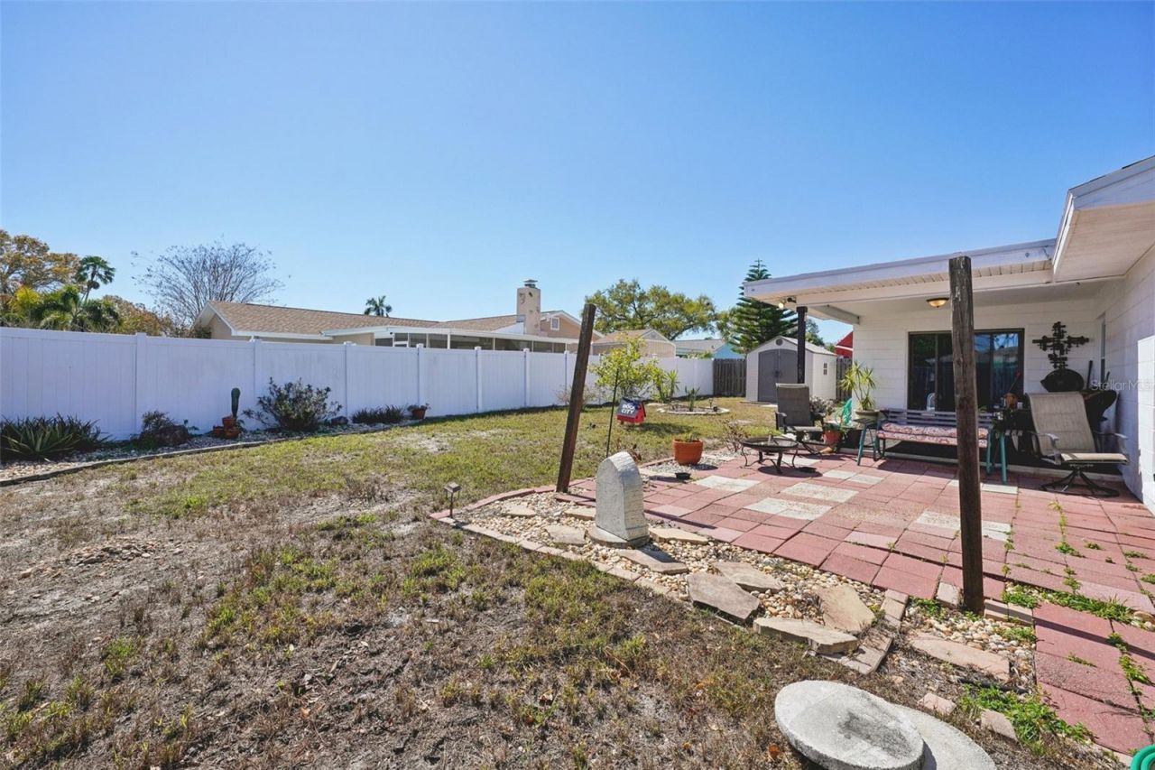 10910 128th Avenue , Largo, FL 33778 Photo