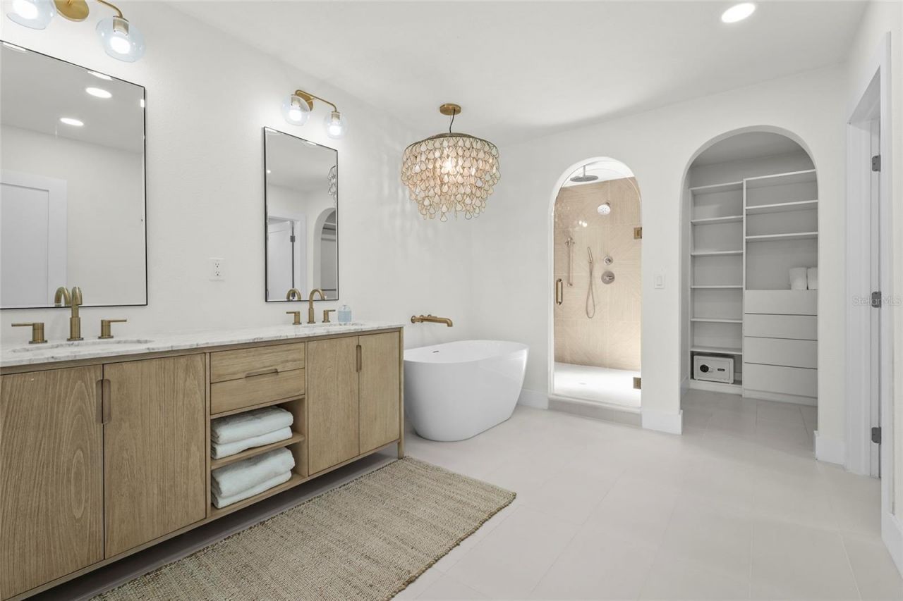 519 Loquat Drive, Anna Maria, FL 34216 Photo