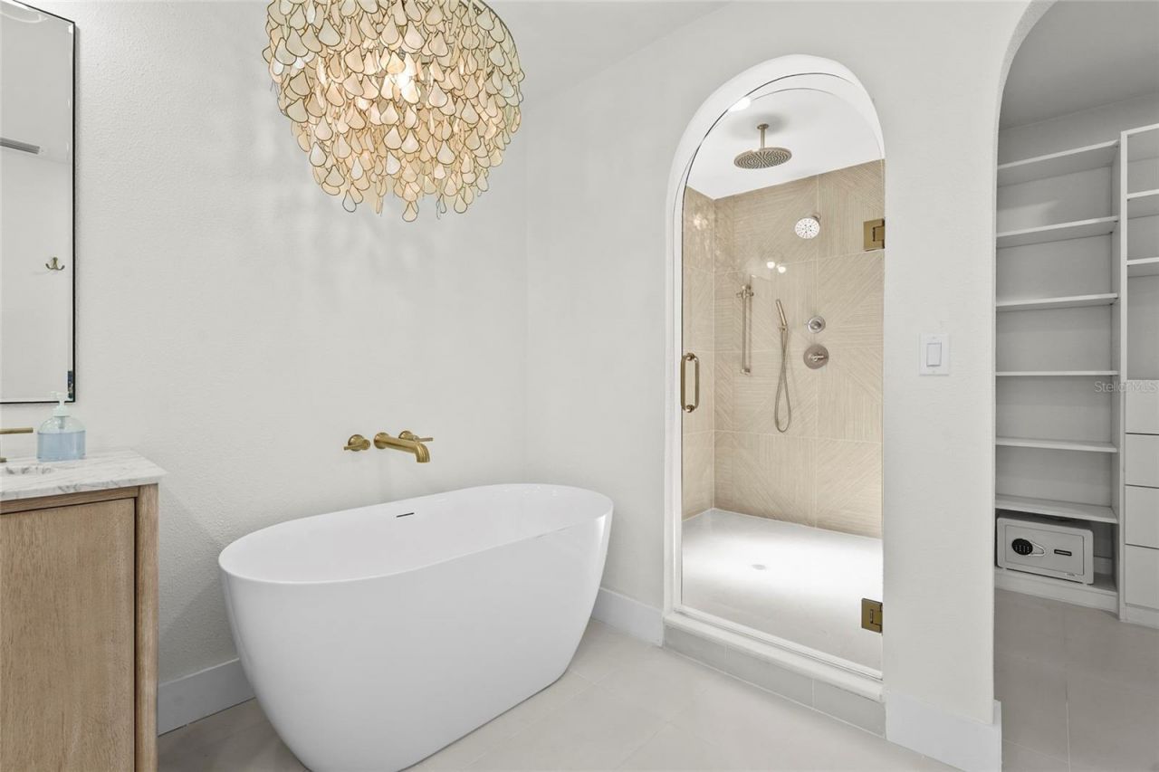 519 Loquat Drive, Anna Maria, FL 34216 Photo