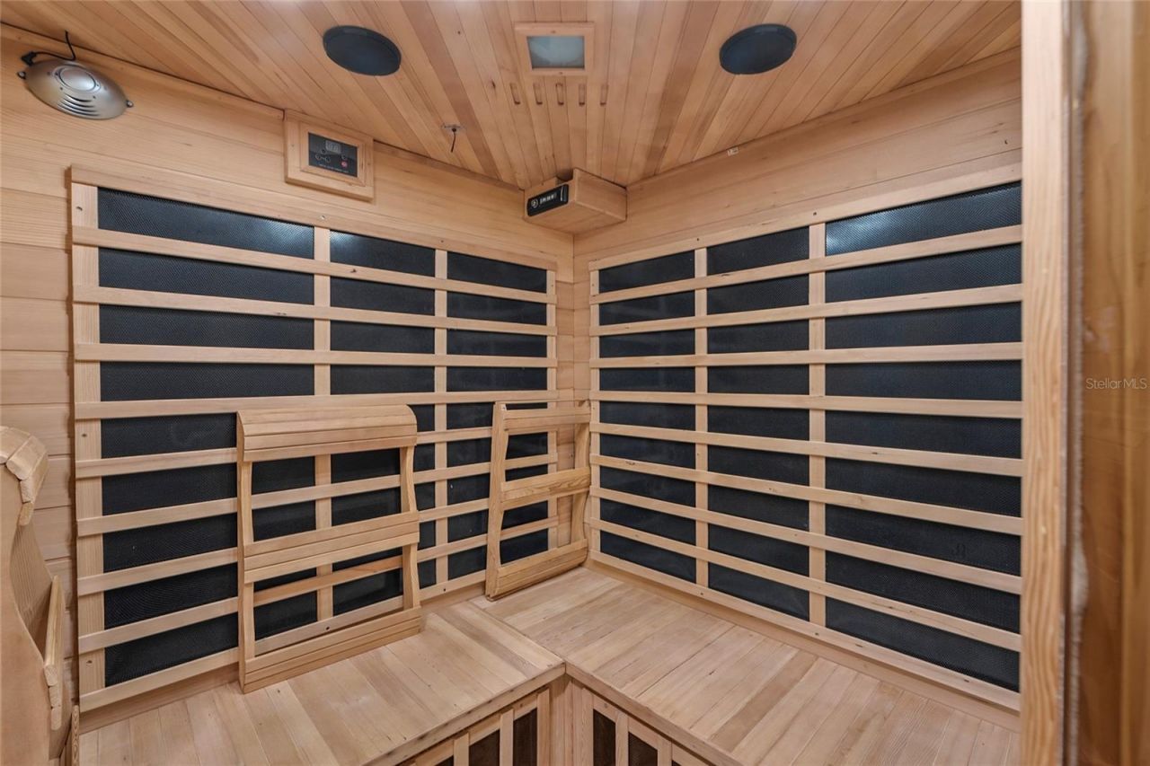 519 Loquat Drive, Anna Maria, FL 34216 Photo