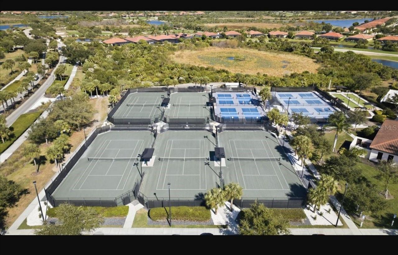 10900 Tarflower Drive, Venice, FL 34293 Photo