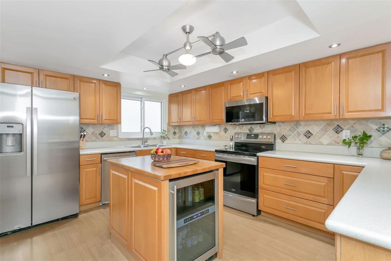 9000 Midnight Pass Road, Unit 5, Sarasota, FL 34242 Photo