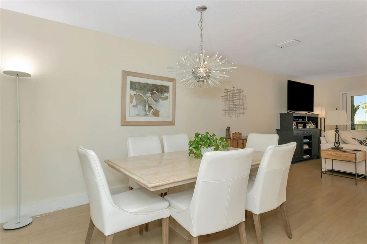 9000 Midnight Pass Road, Unit 5, Sarasota, FL 34242 Photo