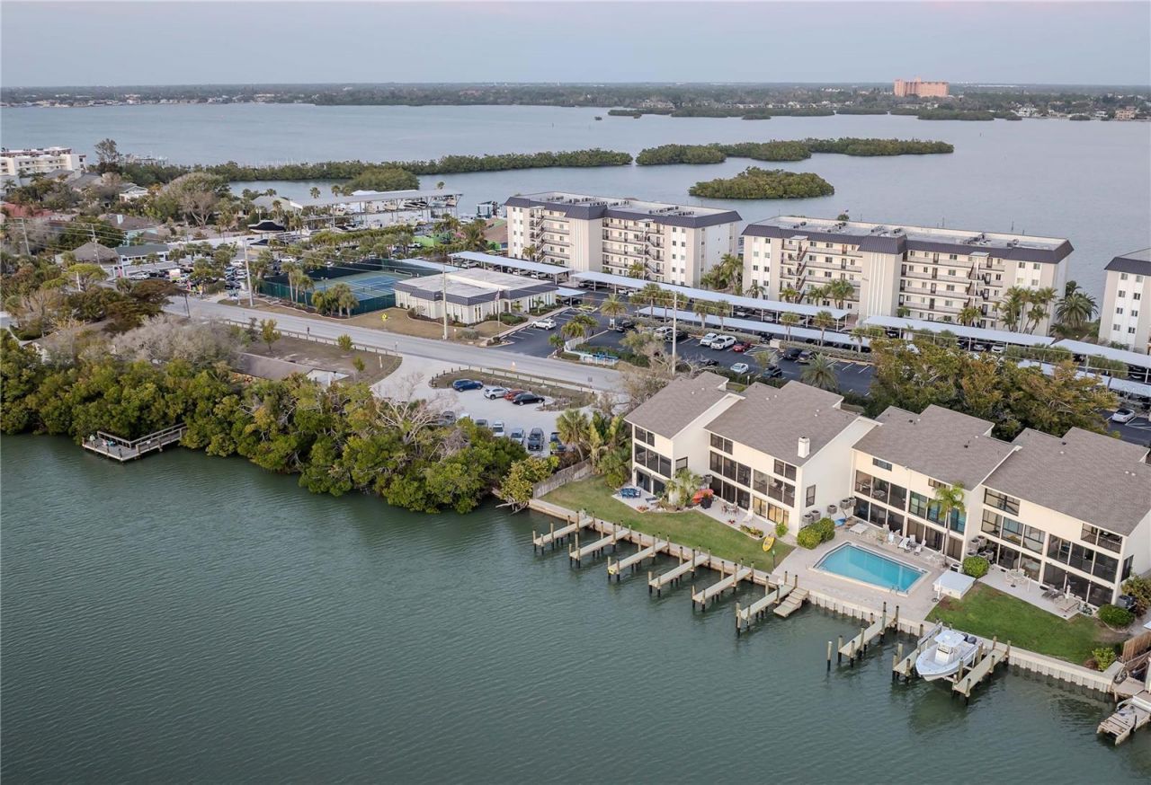 9000 Midnight Pass Road, Unit 5, Sarasota, FL 34242 Photo