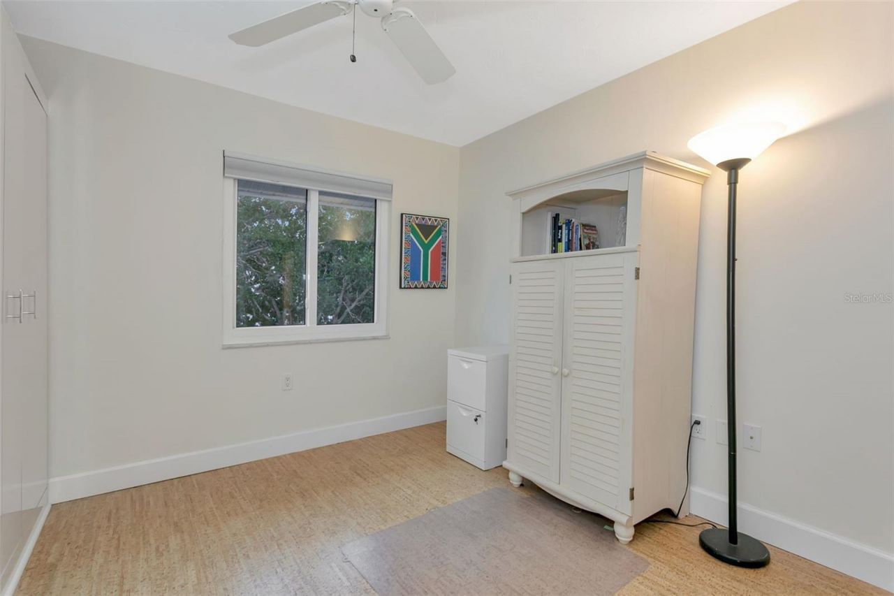 9000 Midnight Pass Road, Unit 5, Sarasota, FL 34242 Photo