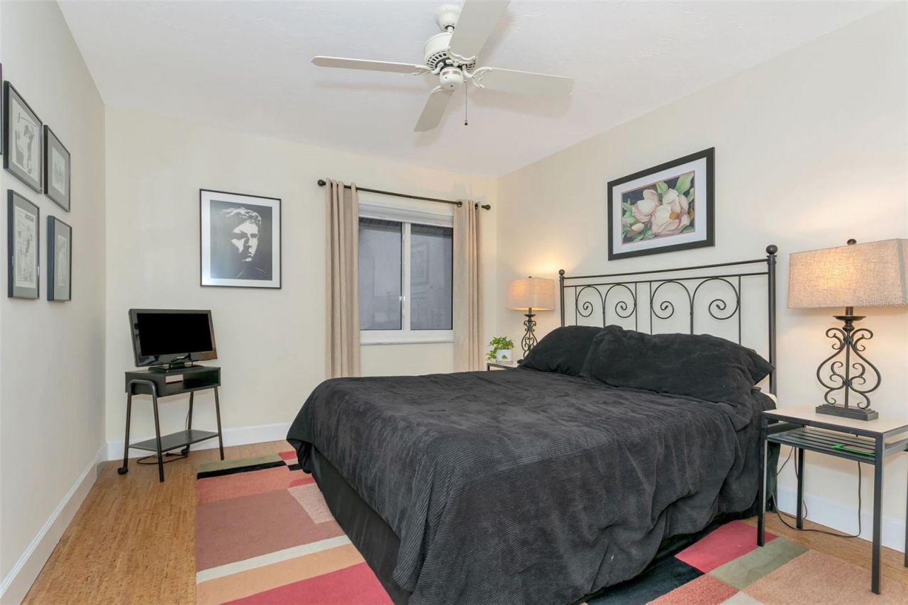 9000 Midnight Pass Road, Unit 5, Sarasota, FL 34242 Photo