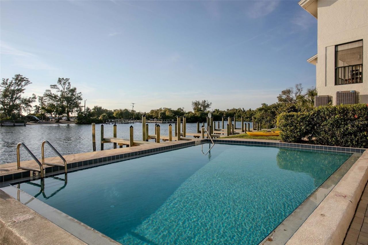 9000 Midnight Pass Road, Unit 5, Sarasota, FL 34242 Photo