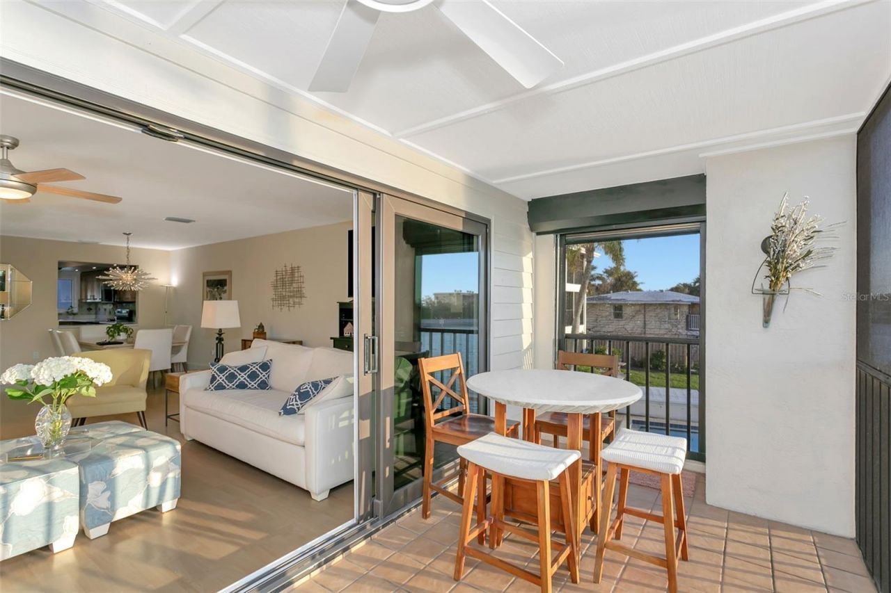 9000 Midnight Pass Road, Unit 5, Sarasota, FL 34242 Photo
