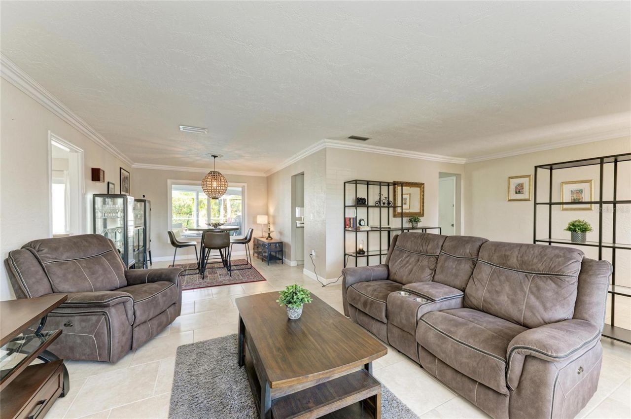 2360 Arborfield Lane, Sarasota, FL 34235 Photo