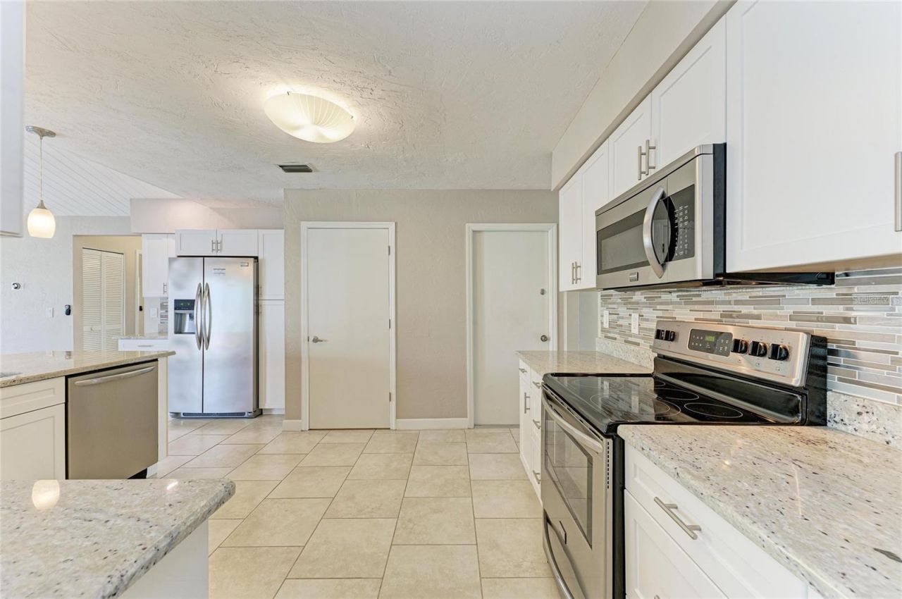 2360 Arborfield Lane, Sarasota, FL 34235 Photo