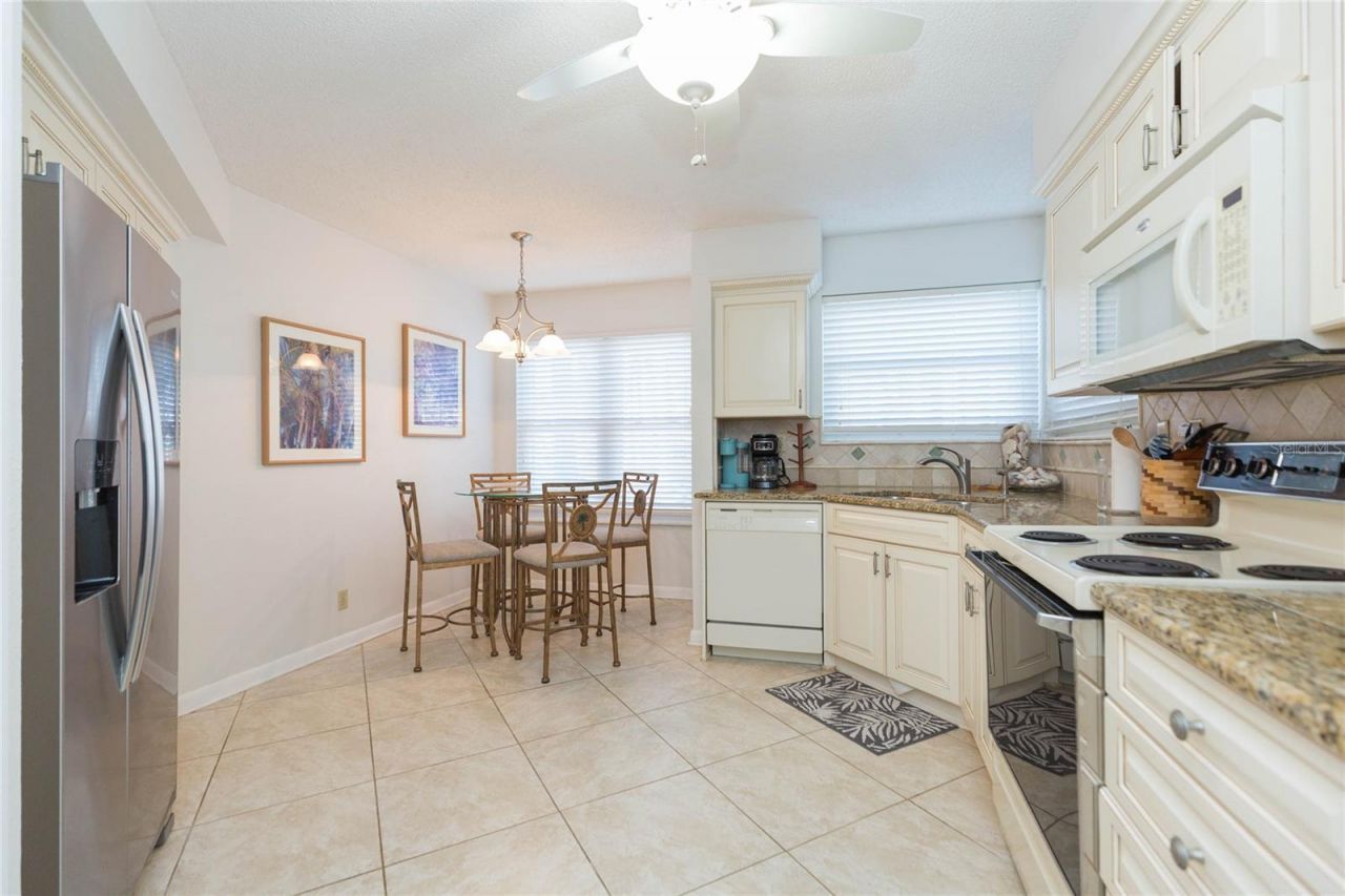 6080 Bahia Del Mar Circle, Unit 113, Saint Petersburg, FL 33715 Photo