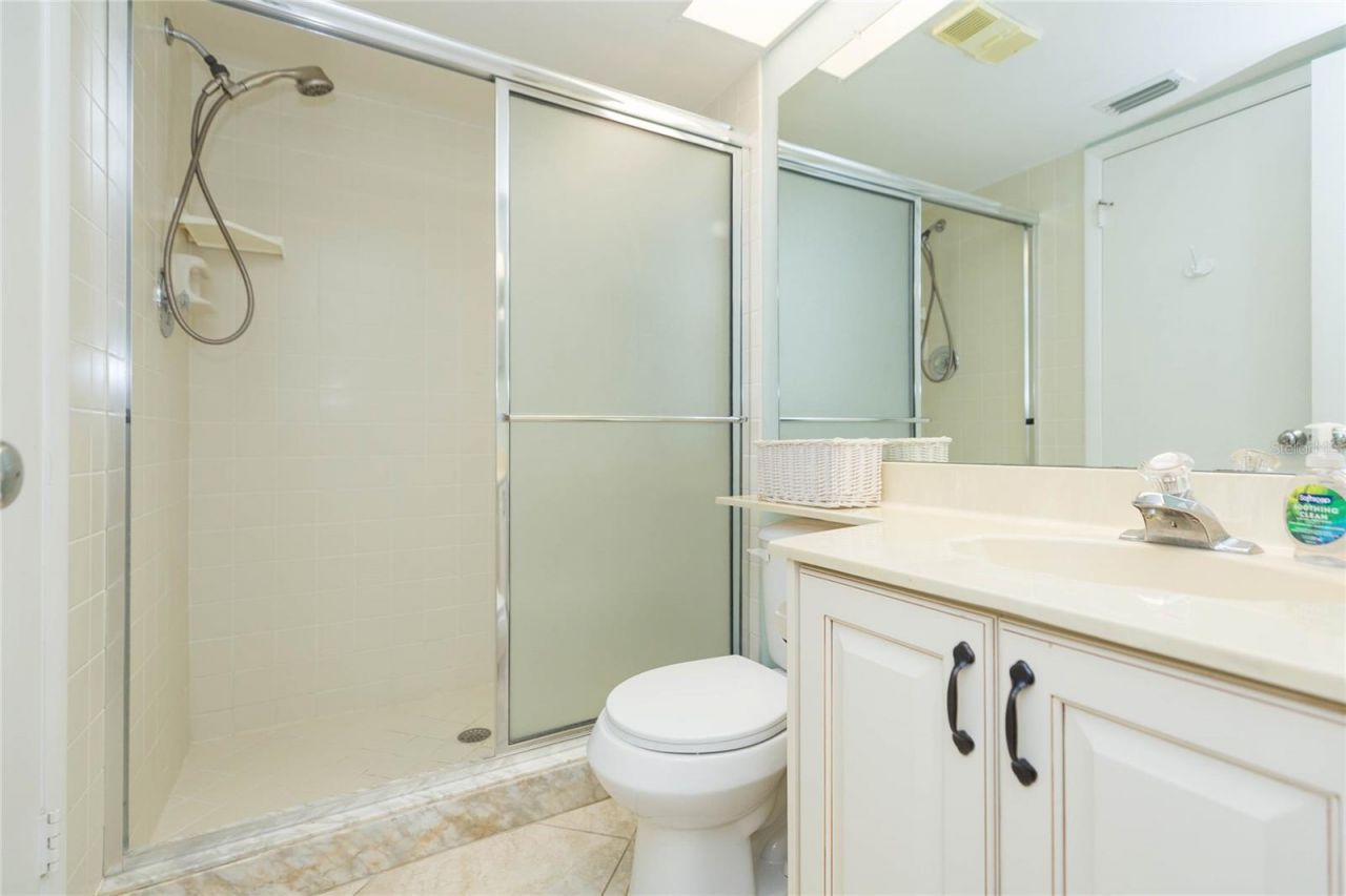 6080 Bahia Del Mar Circle, Unit 113, Saint Petersburg, FL 33715 Photo