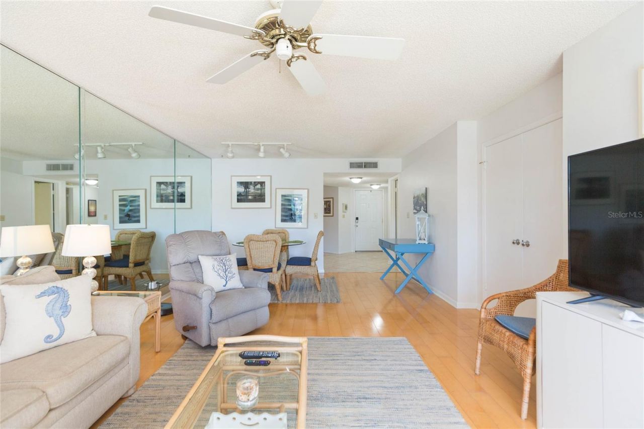 6080 Bahia Del Mar Circle, Unit 113, Saint Petersburg, FL 33715 Photo