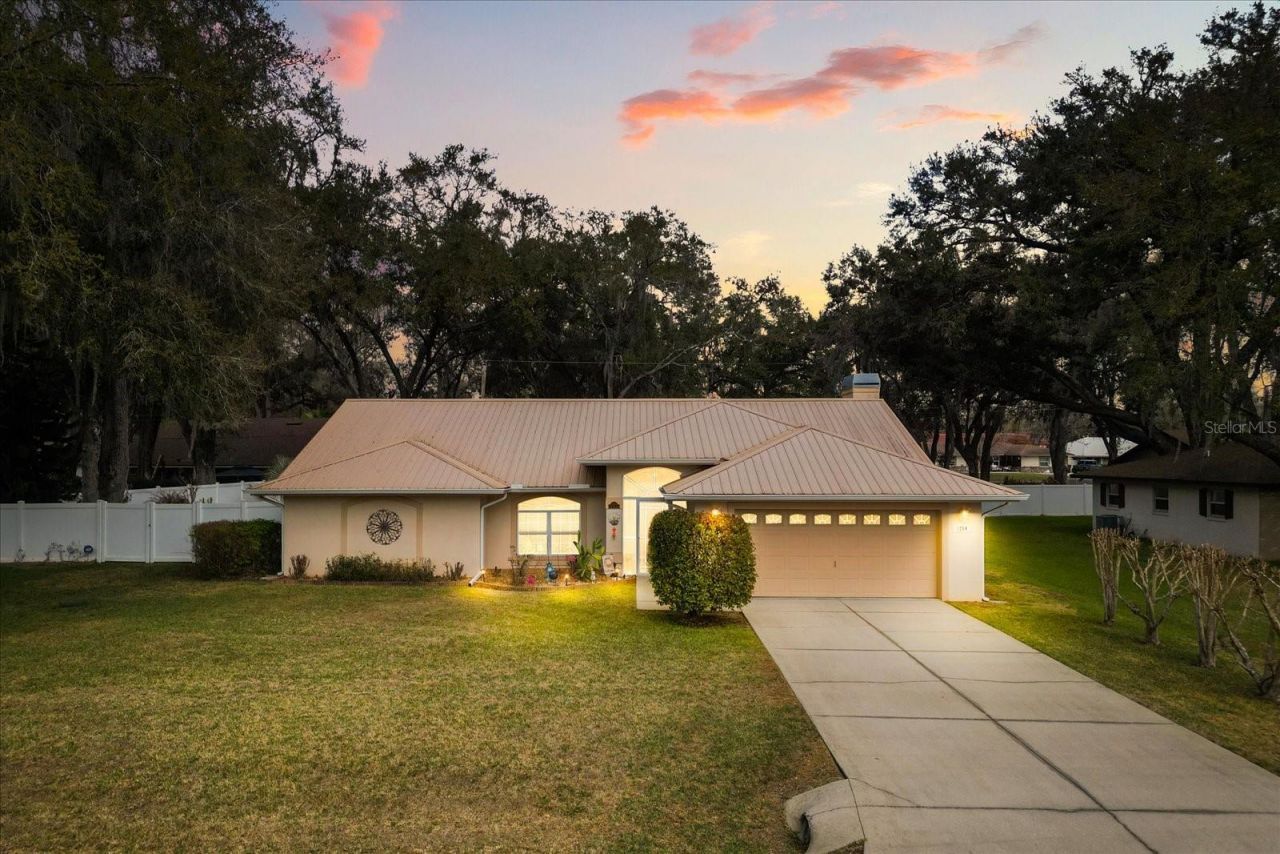 1254 Timberidge Loop S, Lakeland, FL 33809 Main Photo