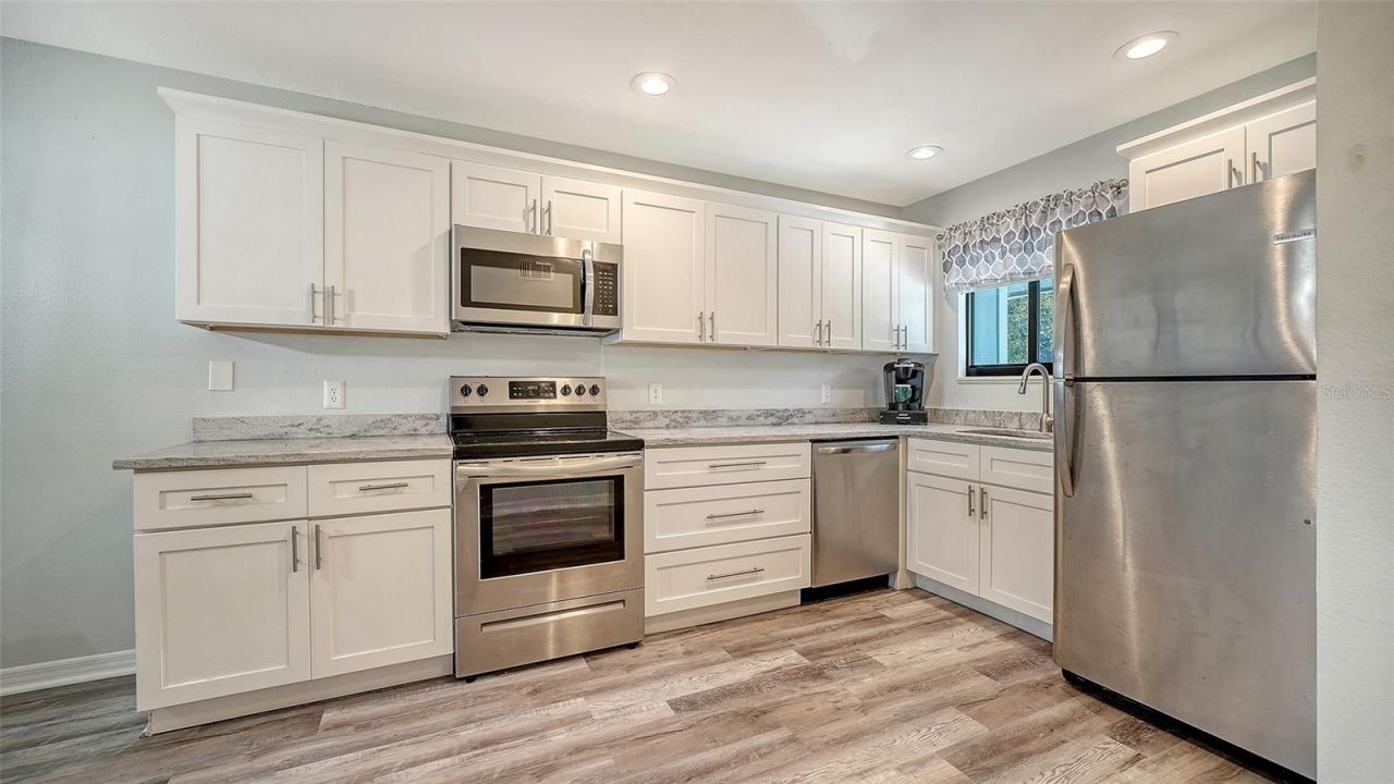 6033 34th Street W, Unit 38, Bradenton, FL 34210 Photo