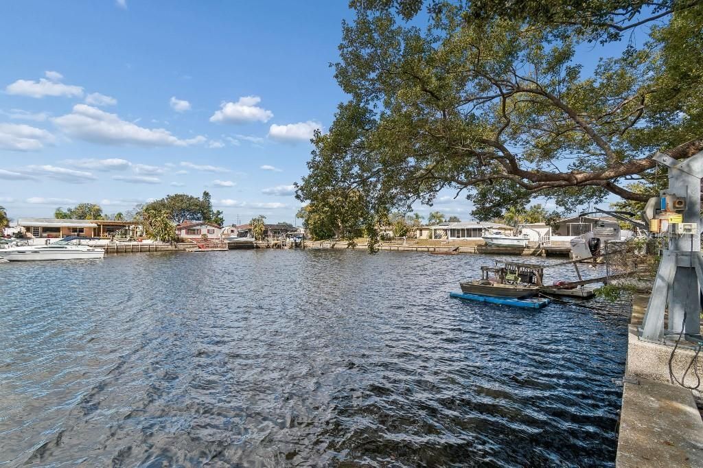 1147 Rushmore Drive , Holiday, FL 34690 Photo