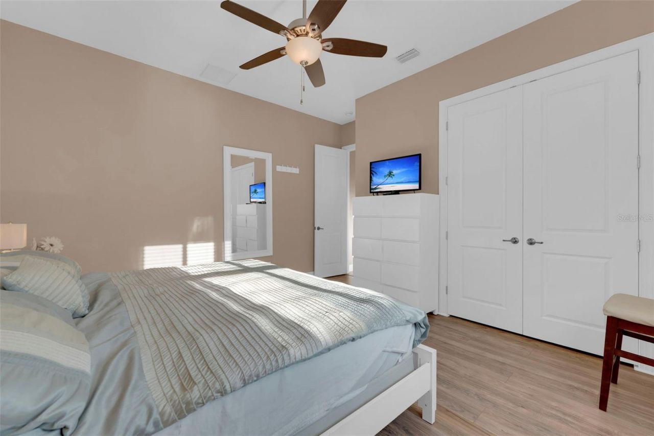 2604 SW 26th Terrace, Cape Coral, FL 33914 Photo