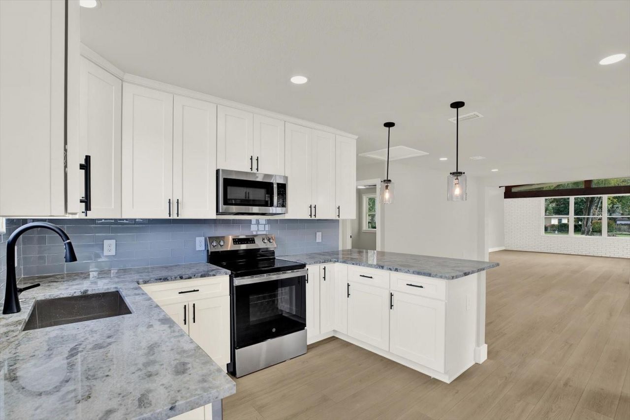 222 Willowick Avenue, Temple Terrace, FL 33617 Photo