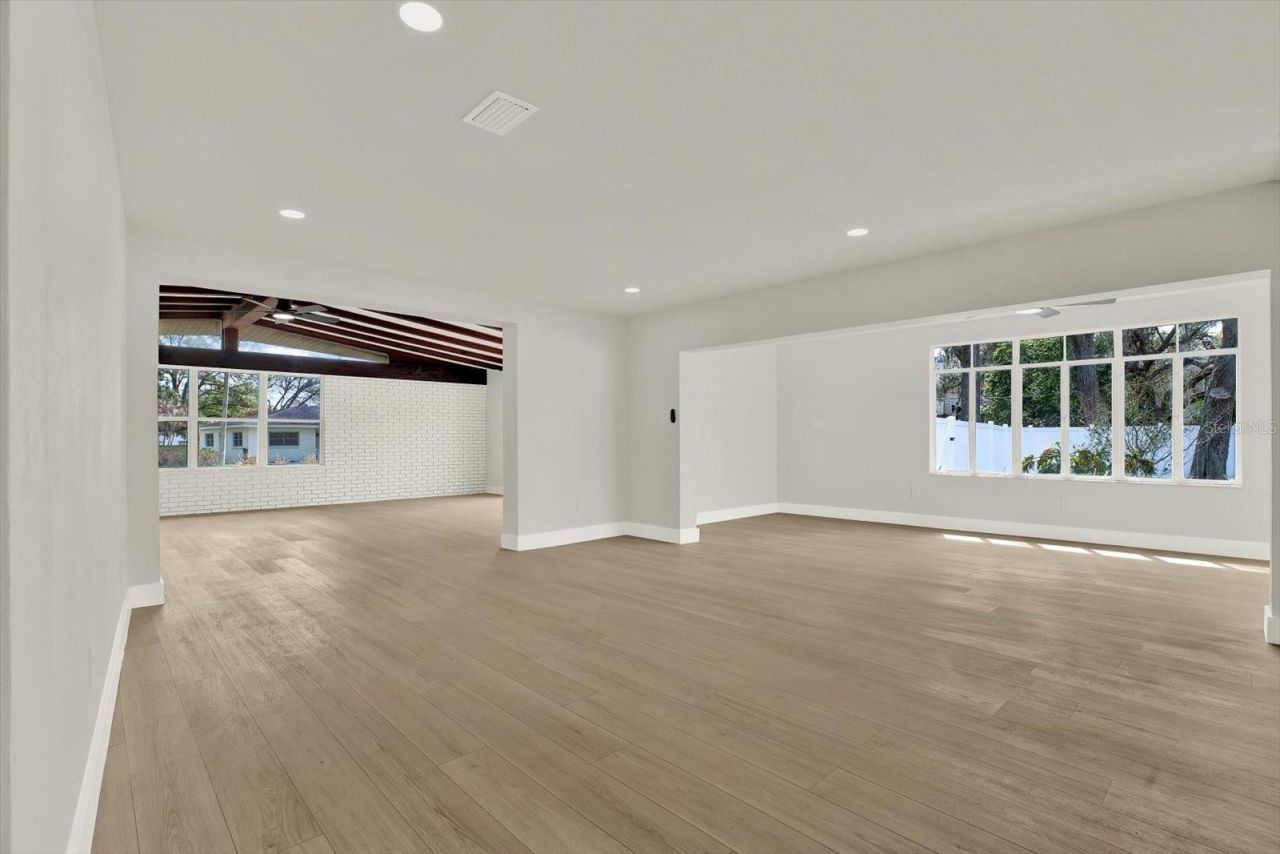 222 Willowick Avenue, Temple Terrace, FL 33617 Photo