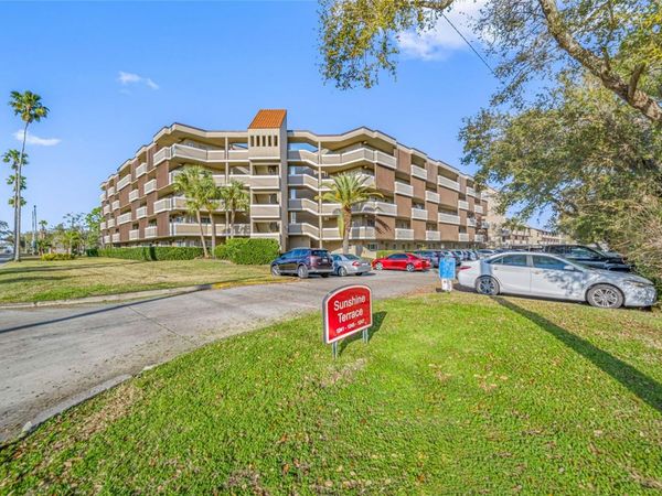 1247 S MARTIN LUTHER KING JR AVENUE , Unit 307, CLEARWATER, FL 33756