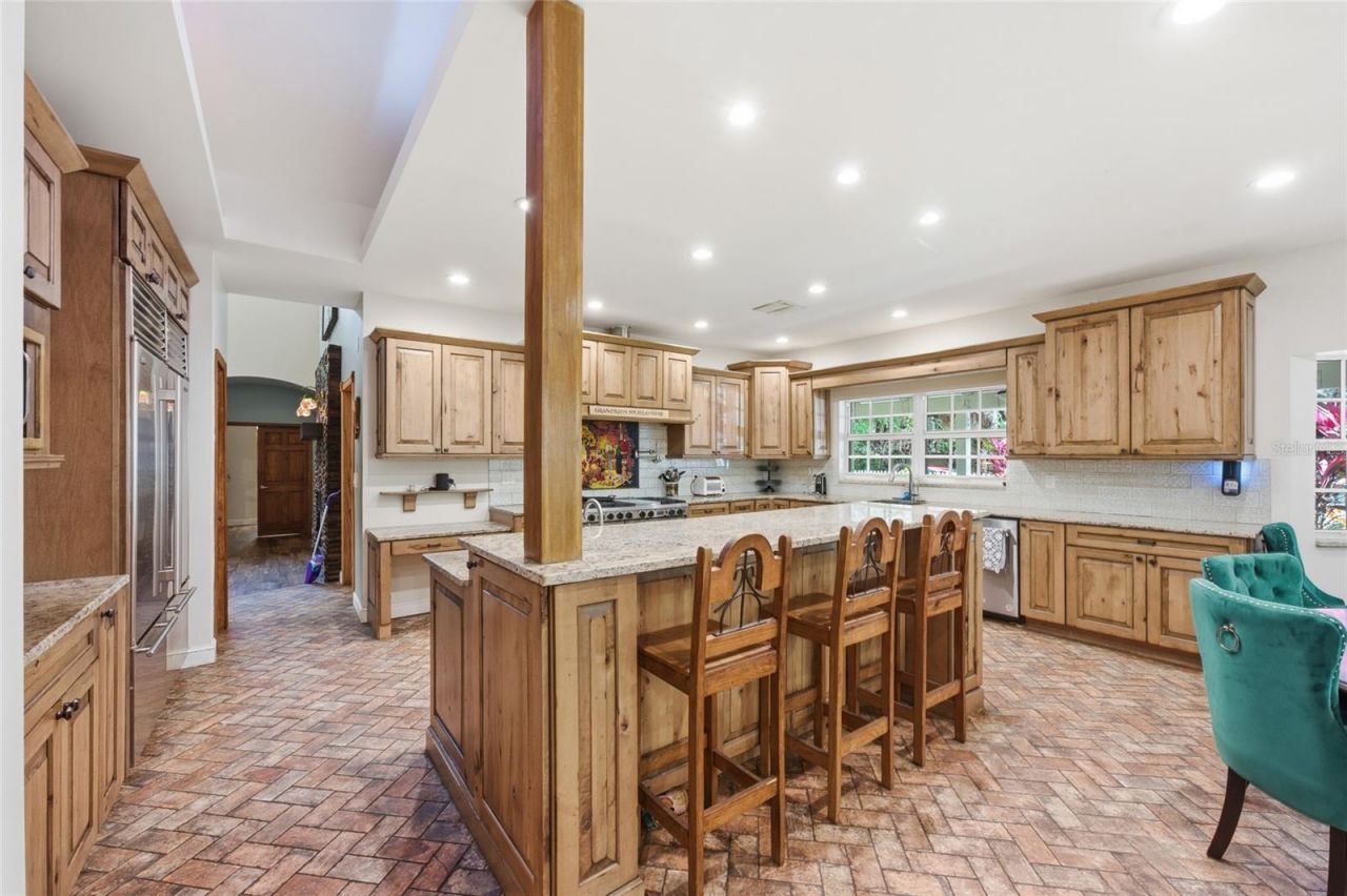 2221 SW 28th Way, Fort Lauderdale, FL 33312 Photo