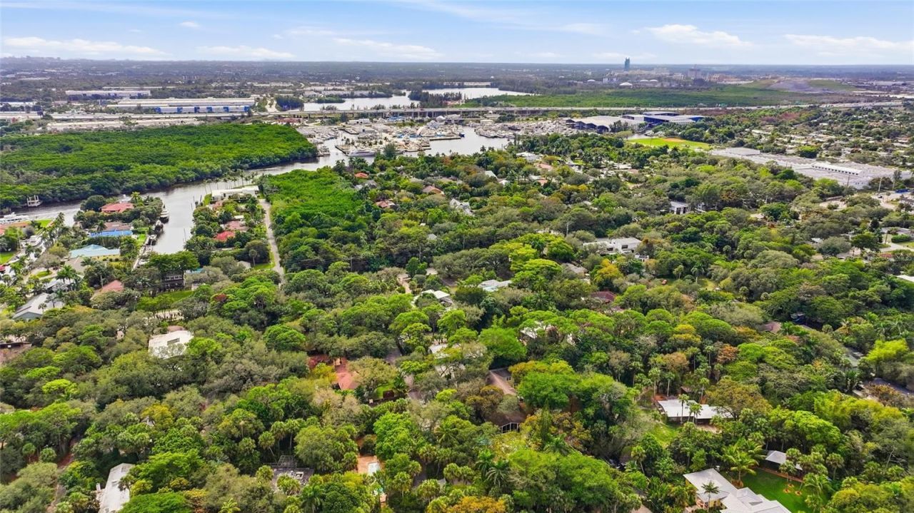 2221 SW 28th Way, Fort Lauderdale, FL 33312 Photo