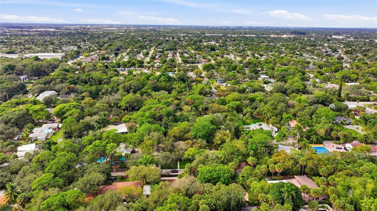 2221 SW 28th Way, Fort Lauderdale, FL 33312 Photo