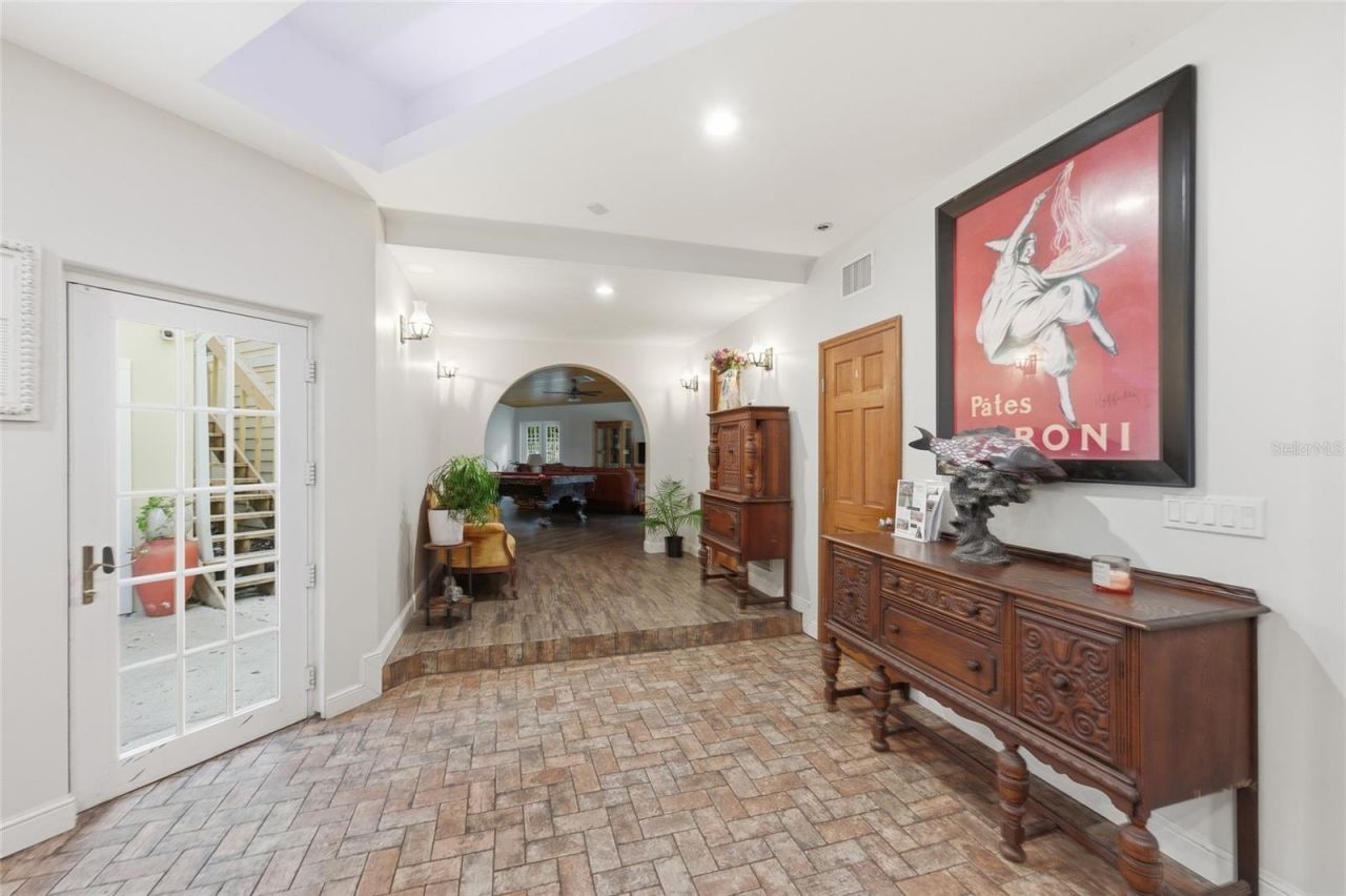 2221 SW 28th Way, Fort Lauderdale, FL 33312 Photo