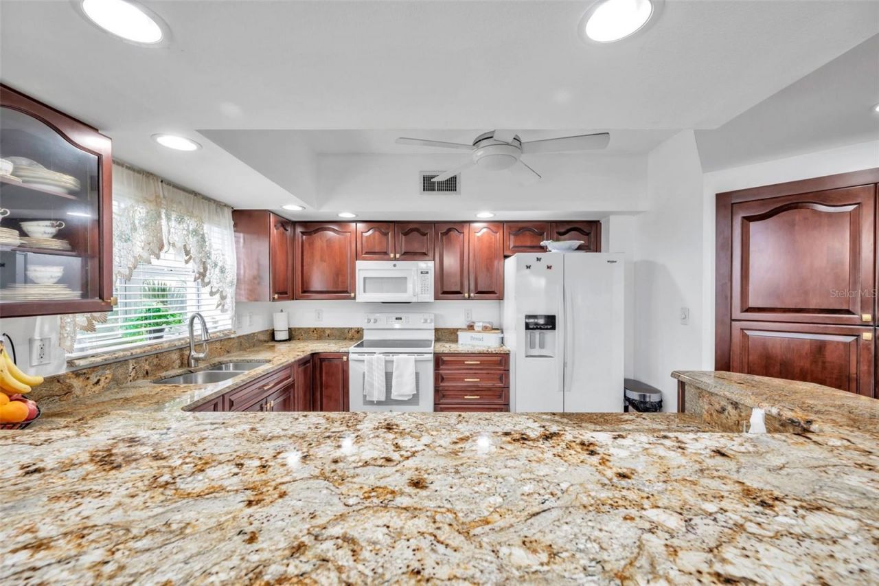 1200 Country Club Drive , Unit 2106, Largo, FL 33771 Photo