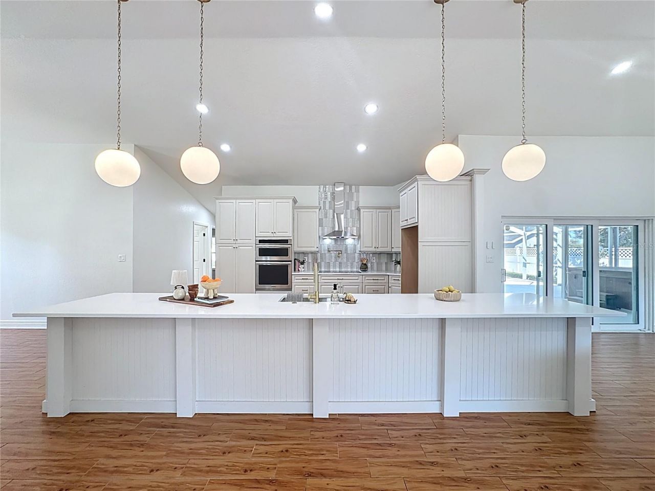 36751 Sundance Drive , Grand Island, FL 32735 Photo