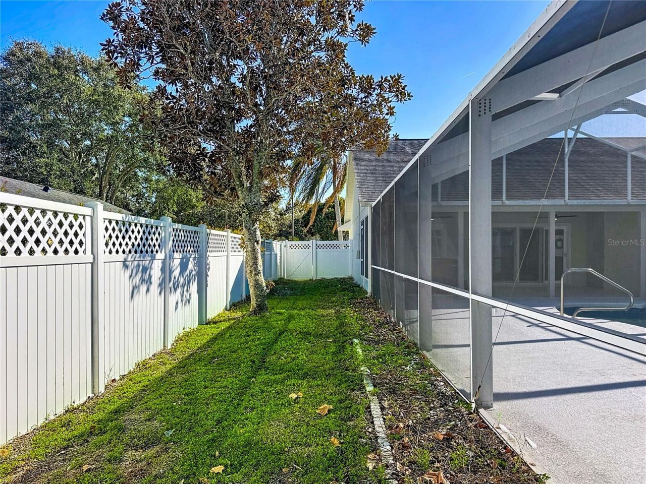 36751 Sundance Drive , Grand Island, FL 32735 Photo