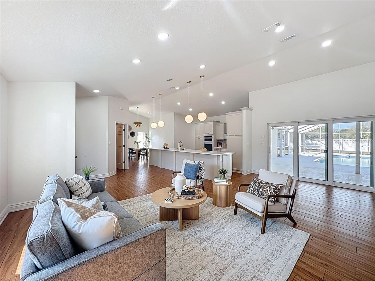 36751 Sundance Drive , Grand Island, FL 32735 Photo