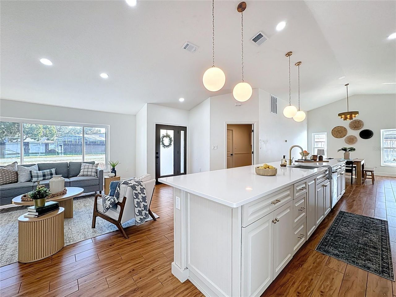 36751 Sundance Drive , Grand Island, FL 32735 Photo