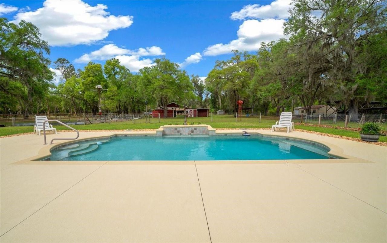 11831 SW Highway 484, Dunnellon, FL 34432 Photo