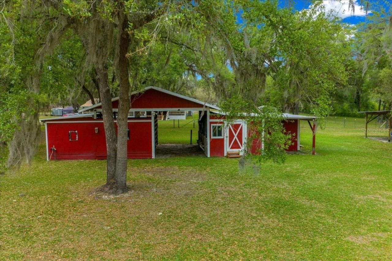 11831 SW Highway 484, Dunnellon, FL 34432 Photo