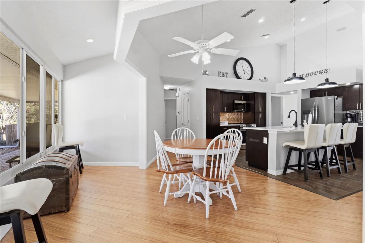 11831 SW Highway 484, Dunnellon, FL 34432 Photo