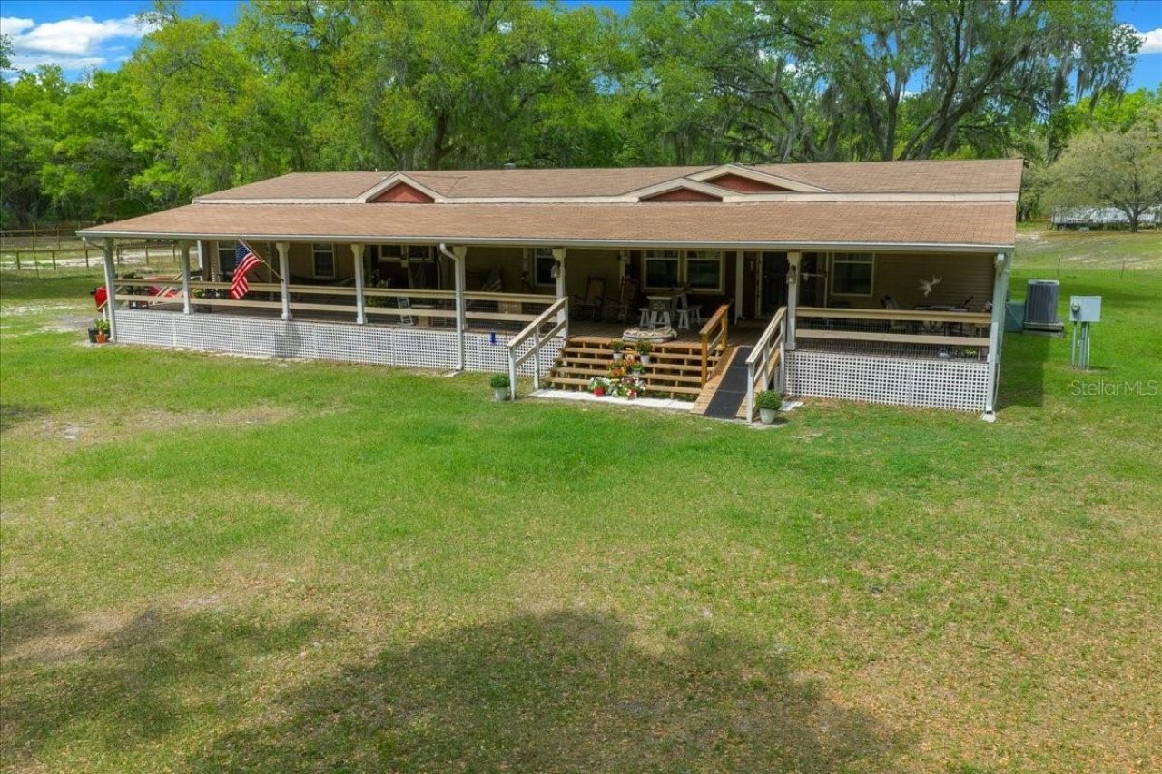 11831 SW Highway 484, Dunnellon, FL 34432 Photo