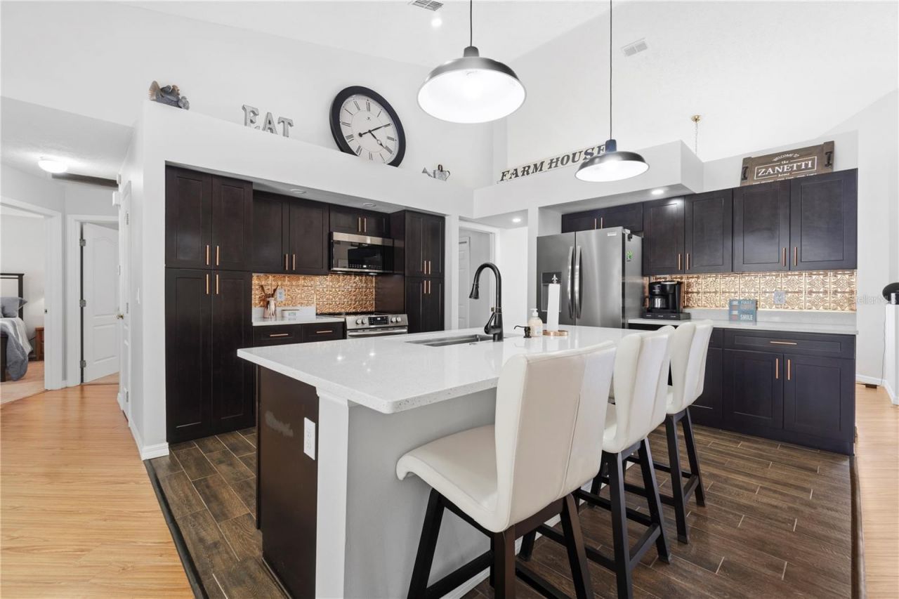 11831 SW Highway 484, Dunnellon, FL 34432 Photo