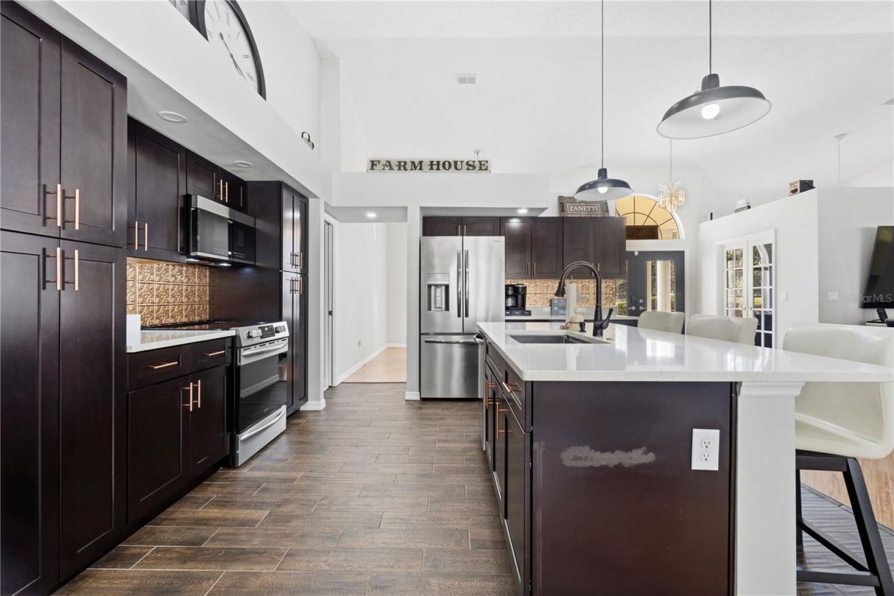 11831 SW Highway 484, Dunnellon, FL 34432 Photo