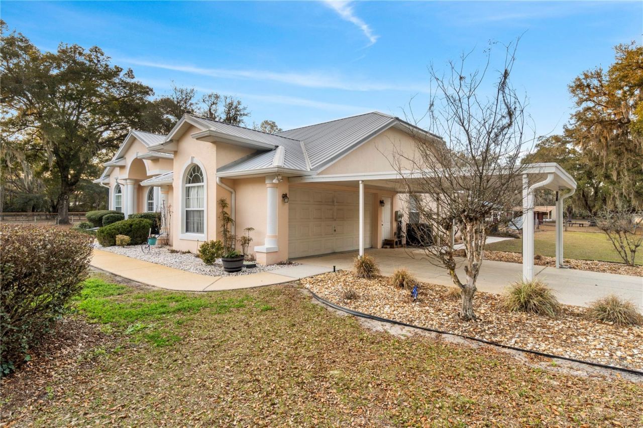 11831 SW Highway 484, Dunnellon, FL 34432 Photo