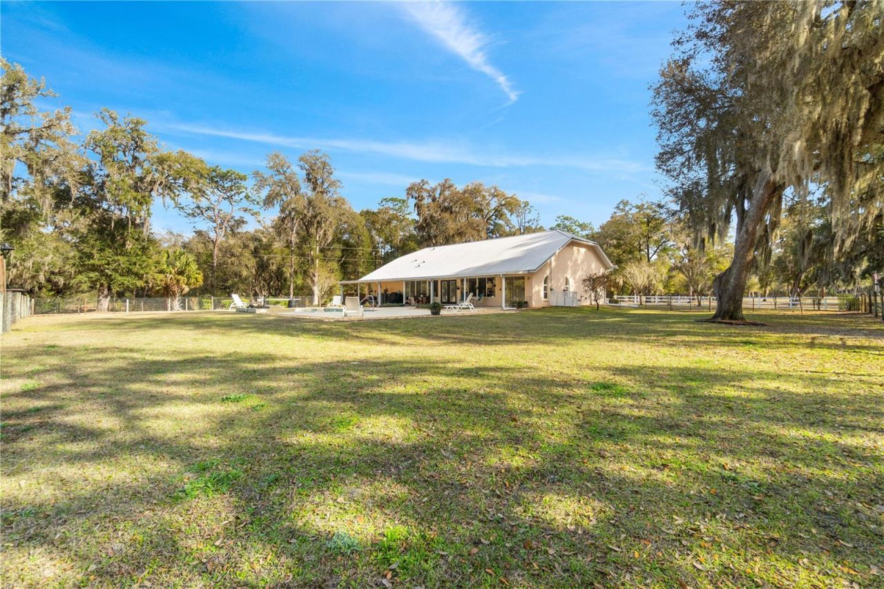 11831 SW Highway 484, Dunnellon, FL 34432 Photo