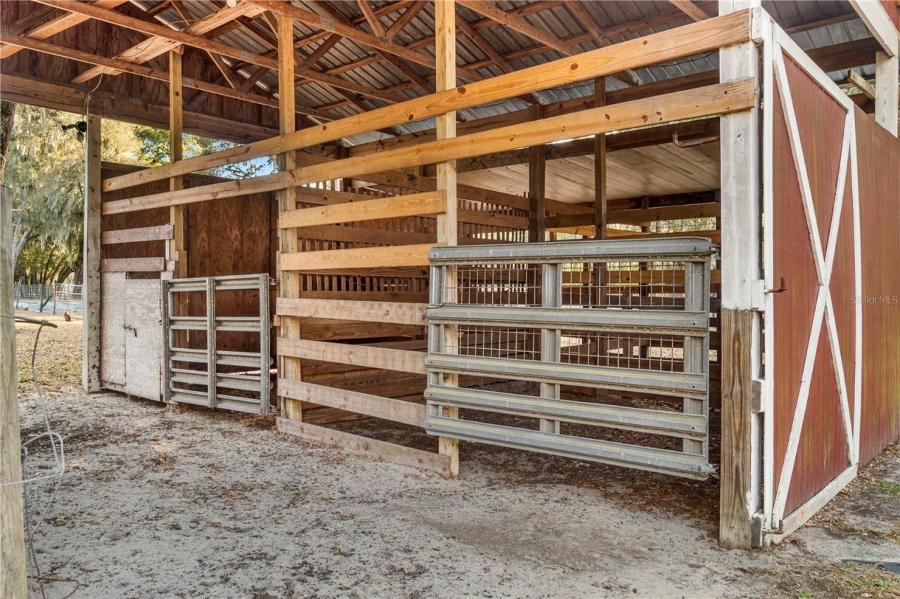 11831 SW Highway 484, Dunnellon, FL 34432 Photo