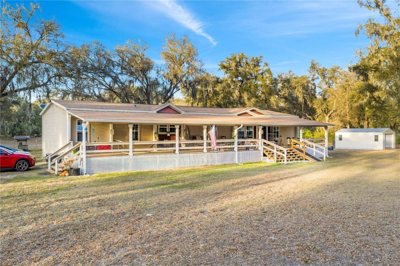 11831 SW Highway 484, Dunnellon, FL 34432 Photo