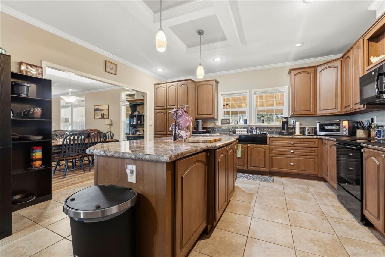 11831 SW Highway 484, Dunnellon, FL 34432 Photo