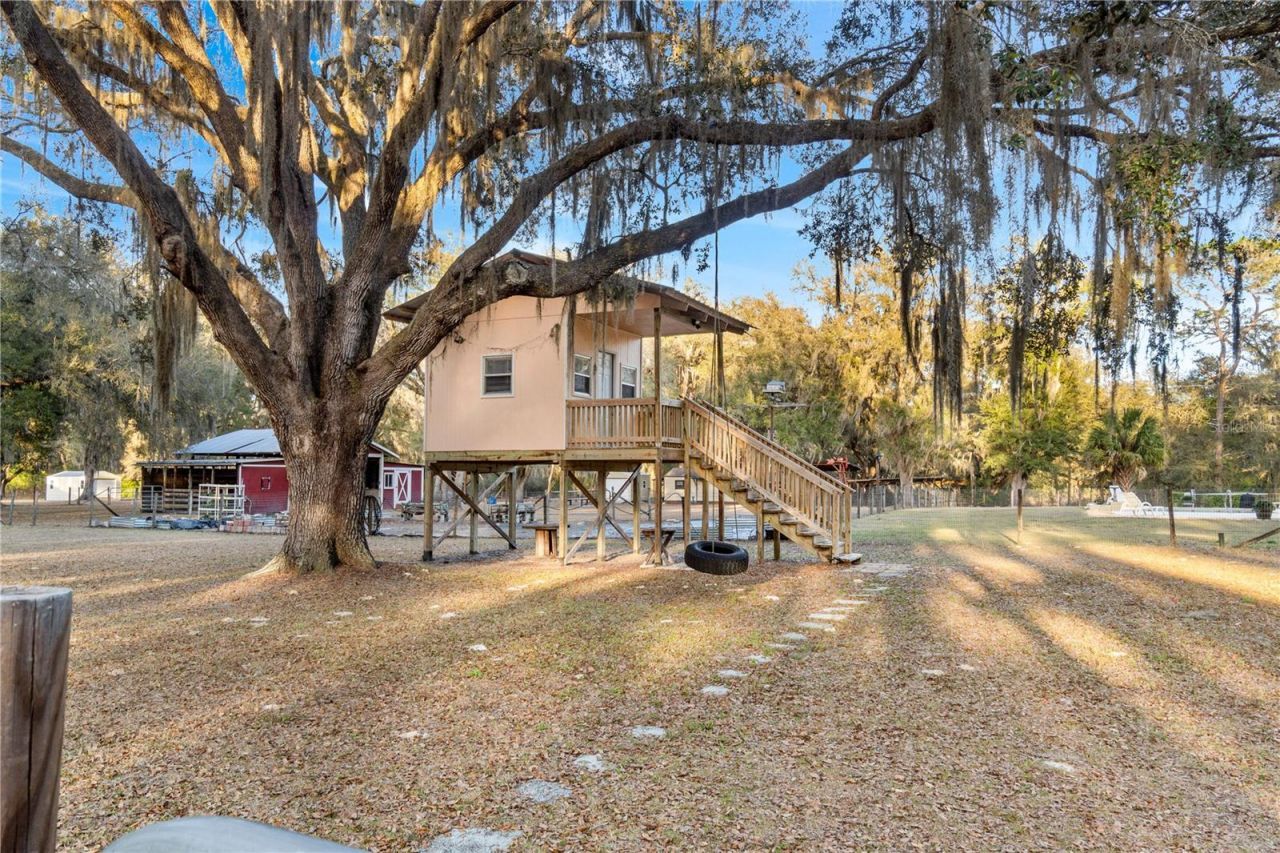 11831 SW Highway 484, Dunnellon, FL 34432 Photo