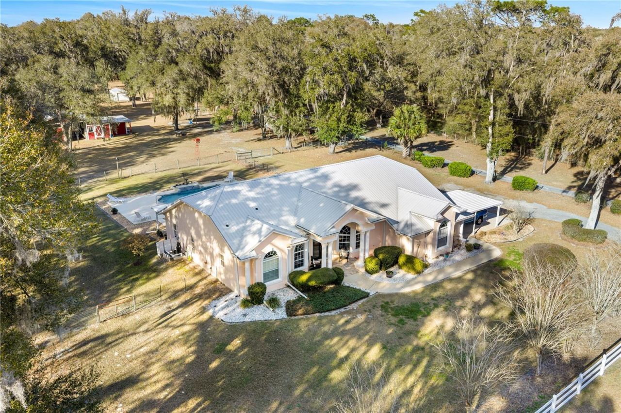 11831 SW Highway 484, Dunnellon, FL 34432 Photo