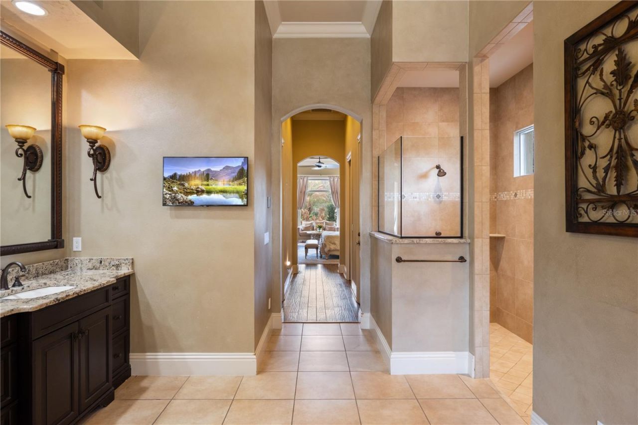 9729 Lake Hugh Drive, Gotha, FL 34734 Photo