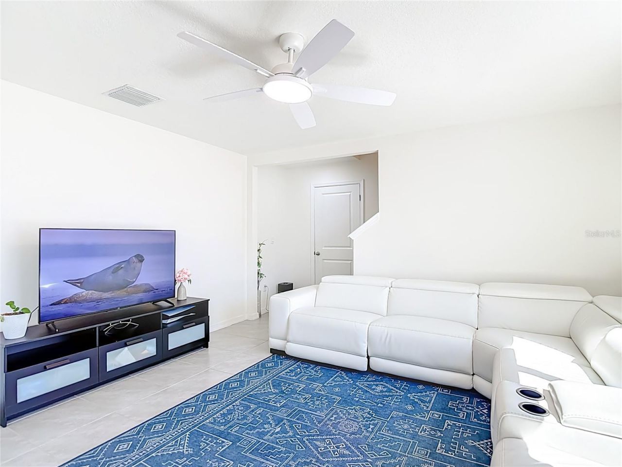 35668 Doveland Drive, Zephyrhills, FL 33541 Photo