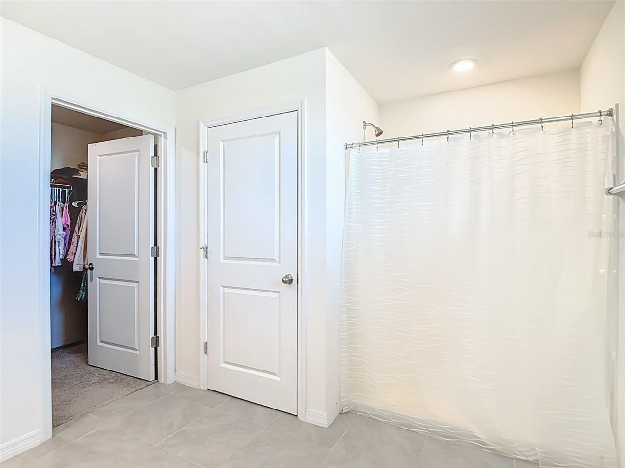 35668 Doveland Drive, Zephyrhills, FL 33541 Photo